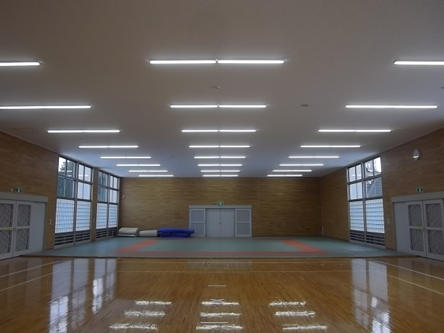 志津川高校柔剣道場